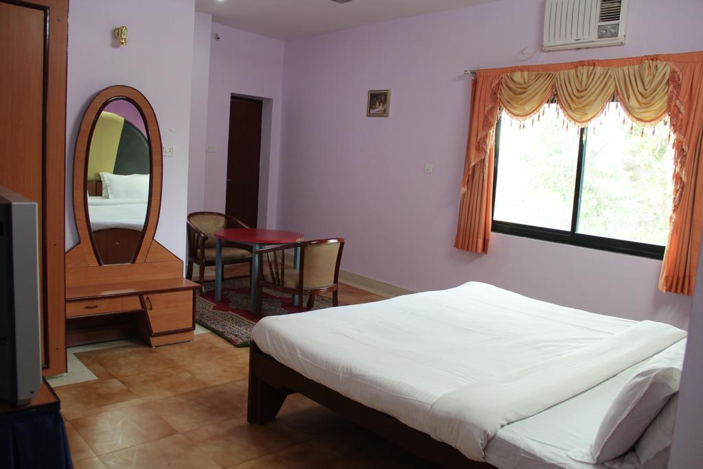 Hotel Rajshree Пушкар Стая снимка